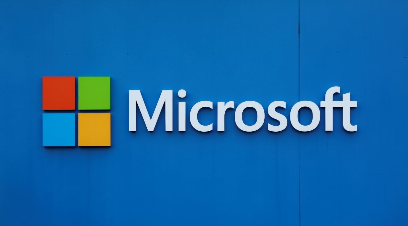 Microsoft shares sink as Azure growth barely edges past estimates