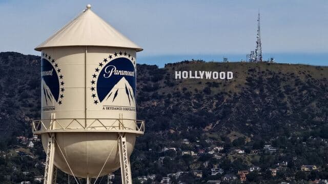 Paramount Beats Estimates Amid Warner Bros. Bidding War