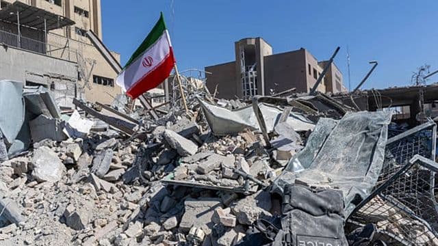 Iran War a 'Long Way From Being Over,' Says Retired General Wesley Clark