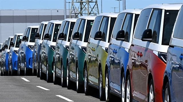 Volkswagen Targets Cost Savings as Returns Face Pressure