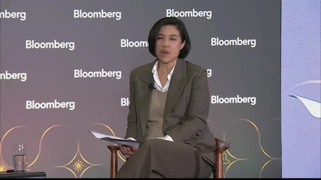 Hong Kong's Financial Secretary Says Quality IPOs Top Priority