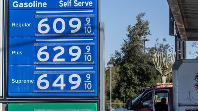 'California's in a Pickle' on Oil and Gasoline, Analyst Pickering Says