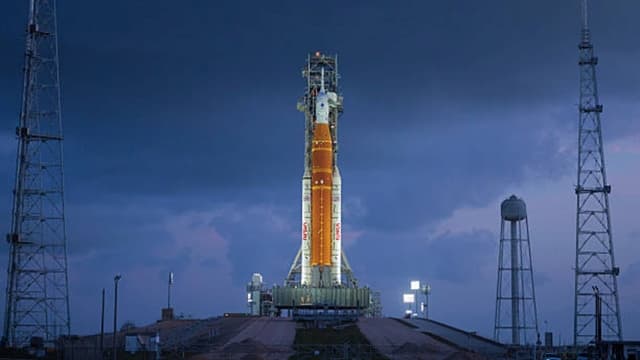 Astronauts Suit Up for Launch of Artemis II