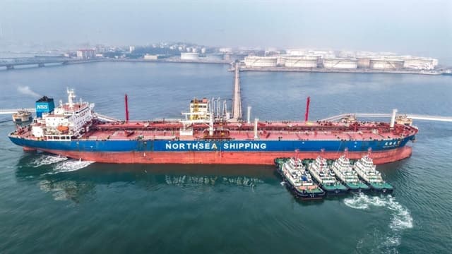 Oil Market Stress Threatens Shortages in Asia, Europe