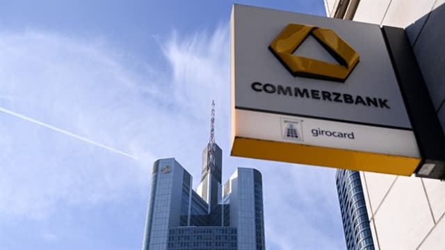 Commerzbank CEO at Odds With Unicredit Over Valuation