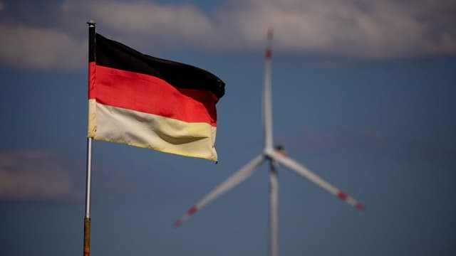 Ifo's Fuest Says Germany Faces Risk of 'Stagnation'