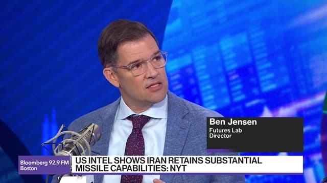 US Needs to Take Away Iran's 'Offensive Punch' Says Jensen