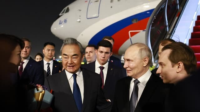 What to Expect as Putin Arrives in China for Xi Talks
