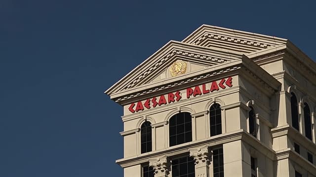 Tilman Fertitta's Years-Long Pursuit of Caesars Is Paying Off