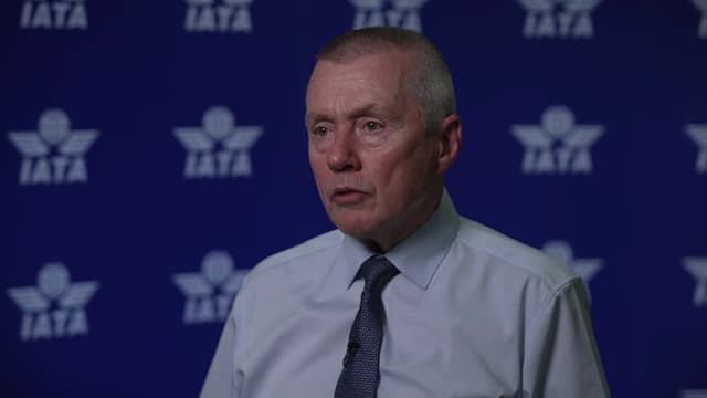 IATA Director Willie Walsh on Rising Cost of Jet Fuel