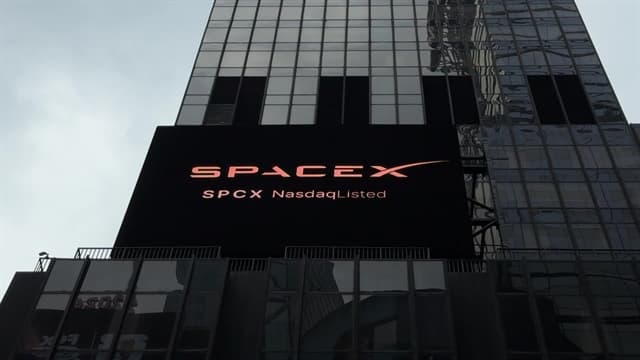 SpaceX Draws $89 Billion Demand for Debut Bond Offering