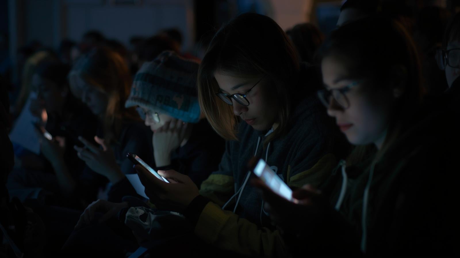 Unrest drives surge in decentralised messaging adoption