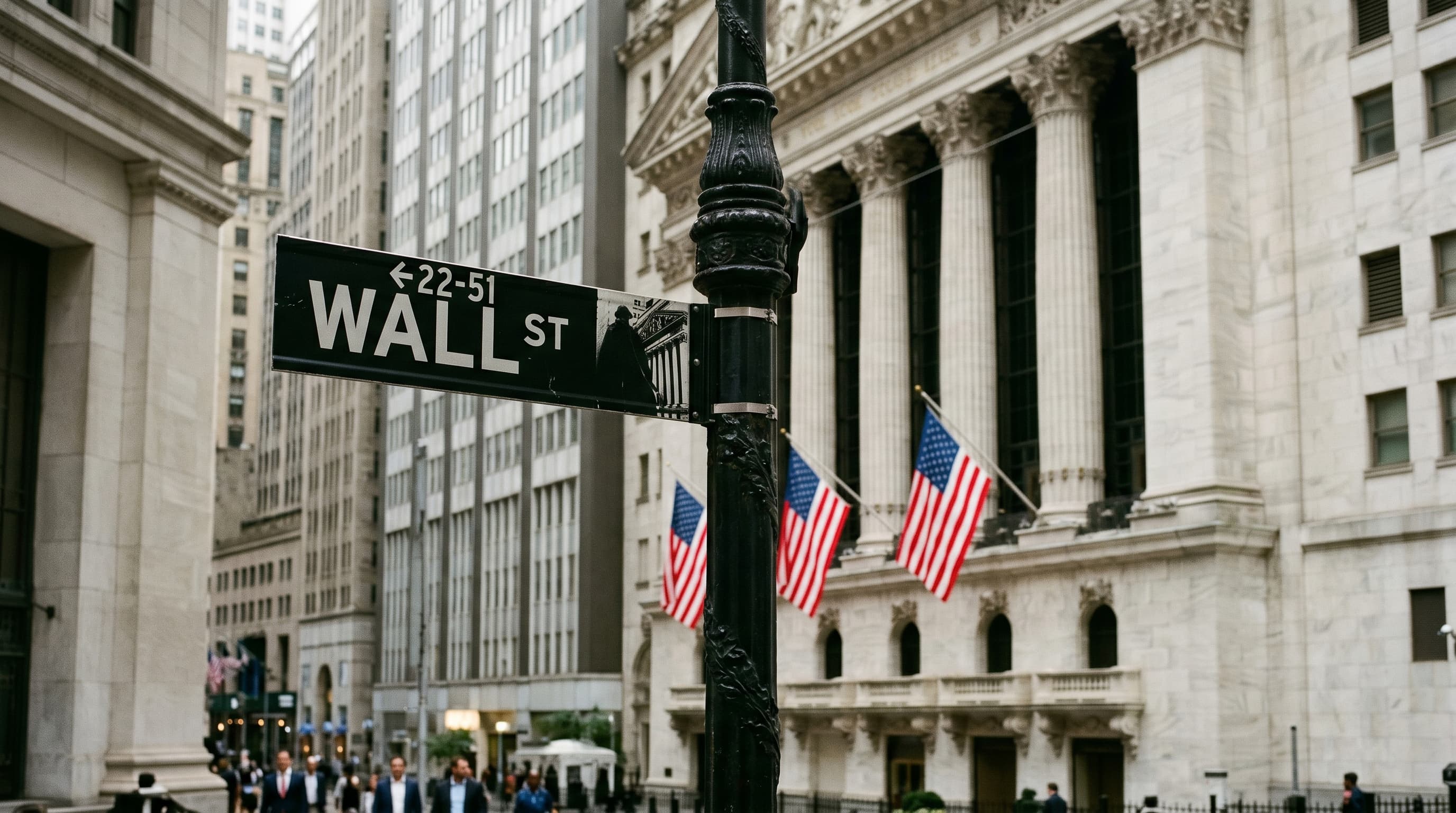 Institutional crypto trading reaches record 72% share